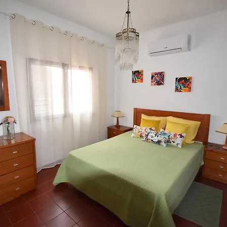 Villa Luisa Guia (Faro)